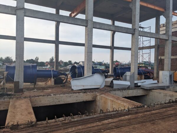 Instalasi Pompa Submersible 2x21.000 L/det Rumah Pompa Loji, Pekalongan - Image 22