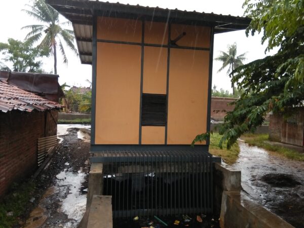 Pengadaan Pompa Diesel Pengendali Banjir/Rob Pasirsari, Pekalongan (2015) - Image 13